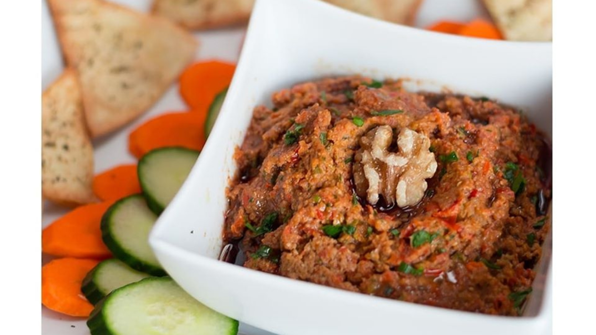 ROASTED PEPPER & WALNUT SPREAD