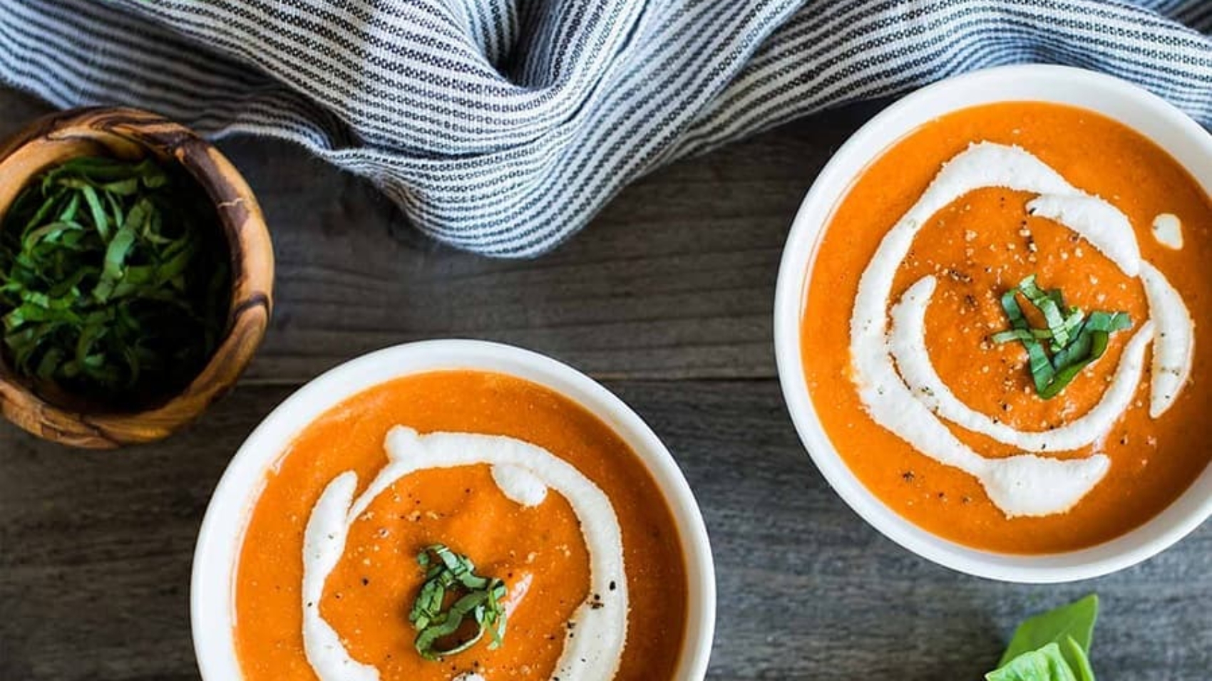 VEGAN TOMATO SOUP